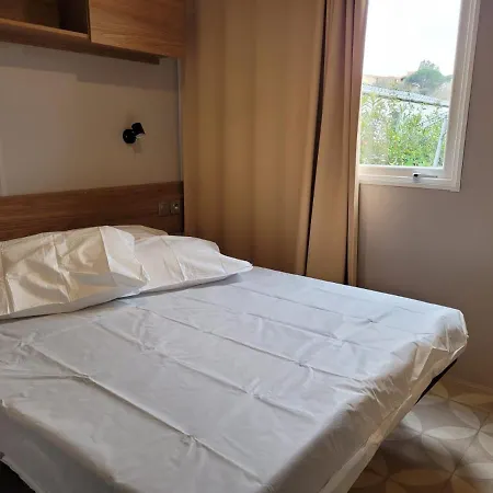 Montourey 4 Etoiles - Mobile Confort Neuf 6p *